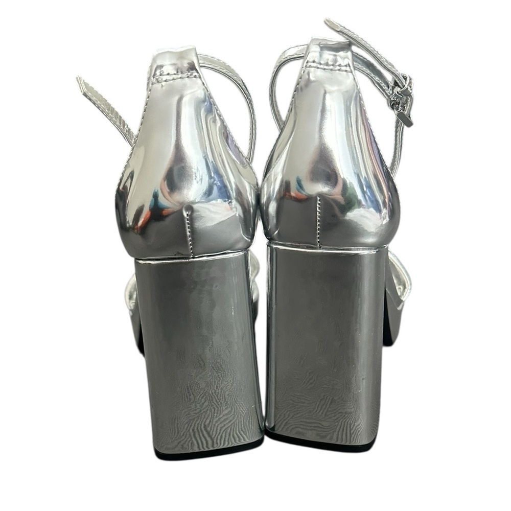 NEW Steve Madden Veronika Silver Strappy Block Platform Heels - Size 9 - Picture 7 of 9
